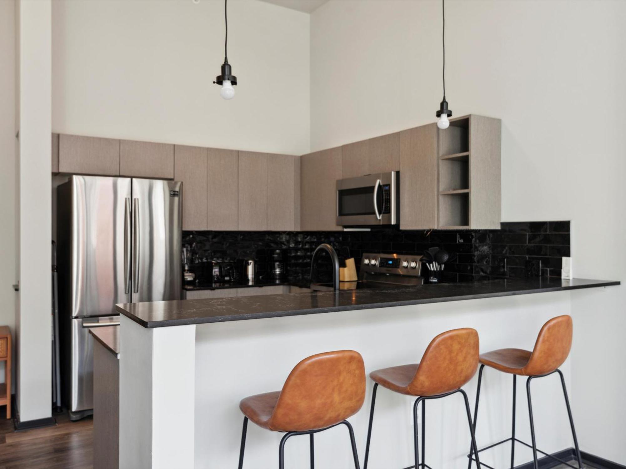 Large 3Br Apts & Studios, Free Parking, Gym, Game Room Filadelfia Habitación foto